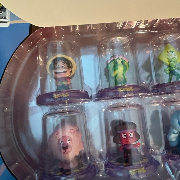 Steven Universe Domez 8 Character Box Set 2017 SDCC Exclusive - Picture 6 of 11